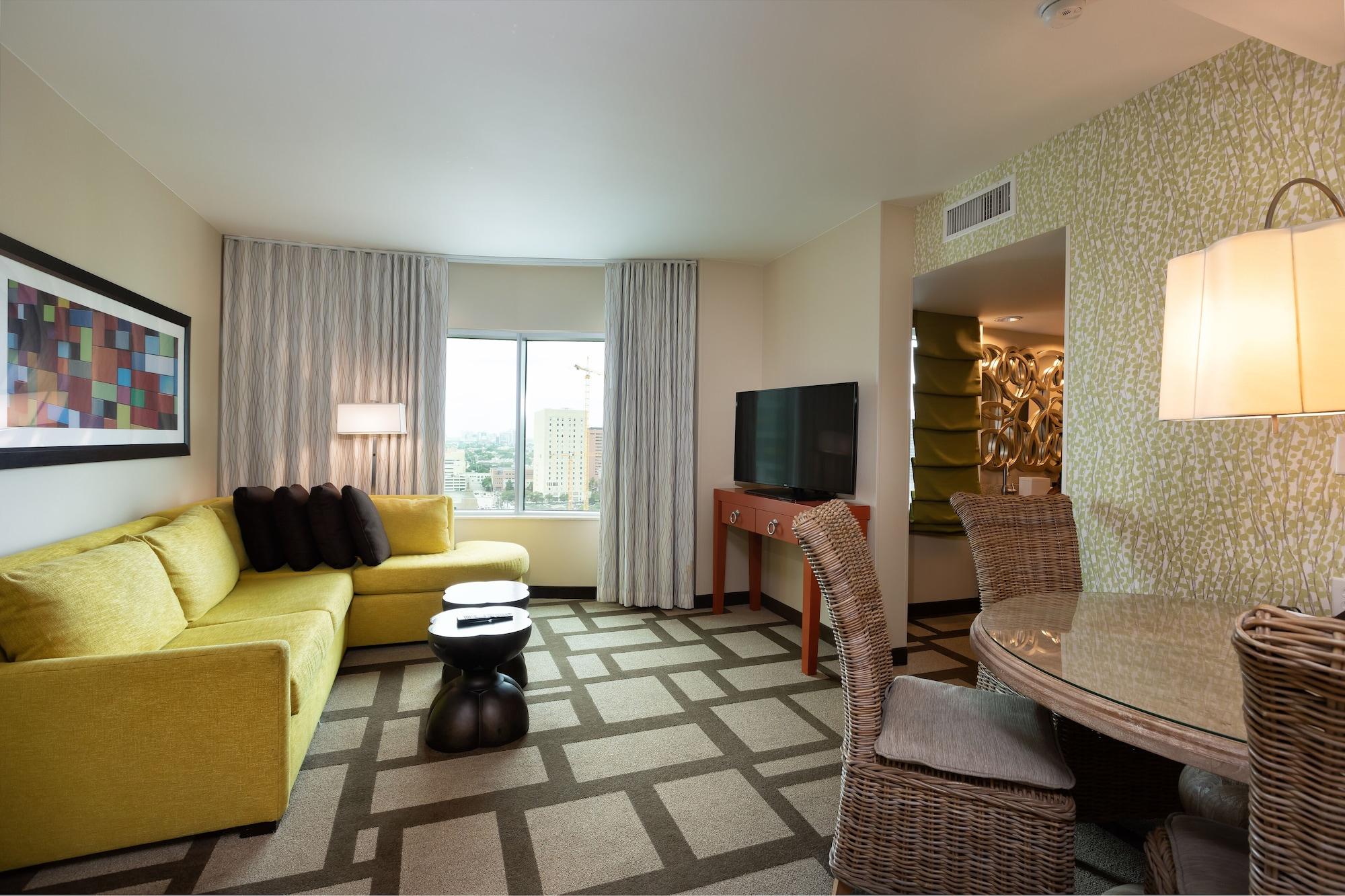Embassy Suites Houston - Downtown Eksteriør billede