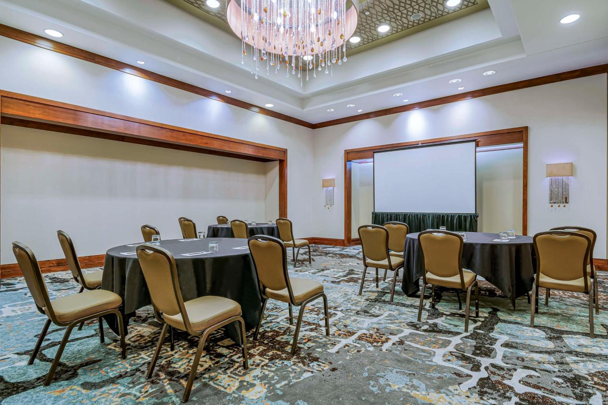 Embassy Suites Houston - Downtown Eksteriør billede