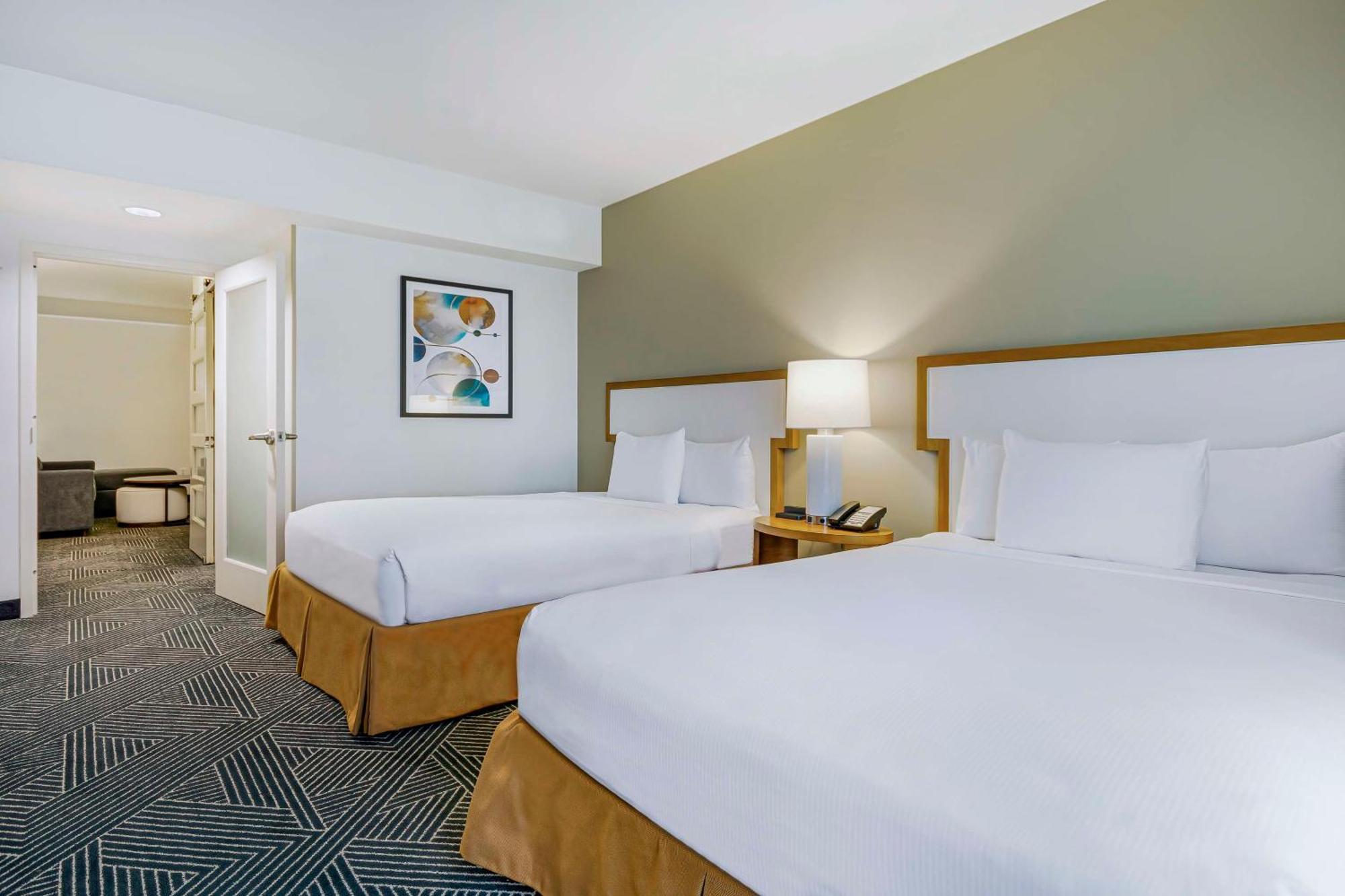 Embassy Suites Houston - Downtown Eksteriør billede