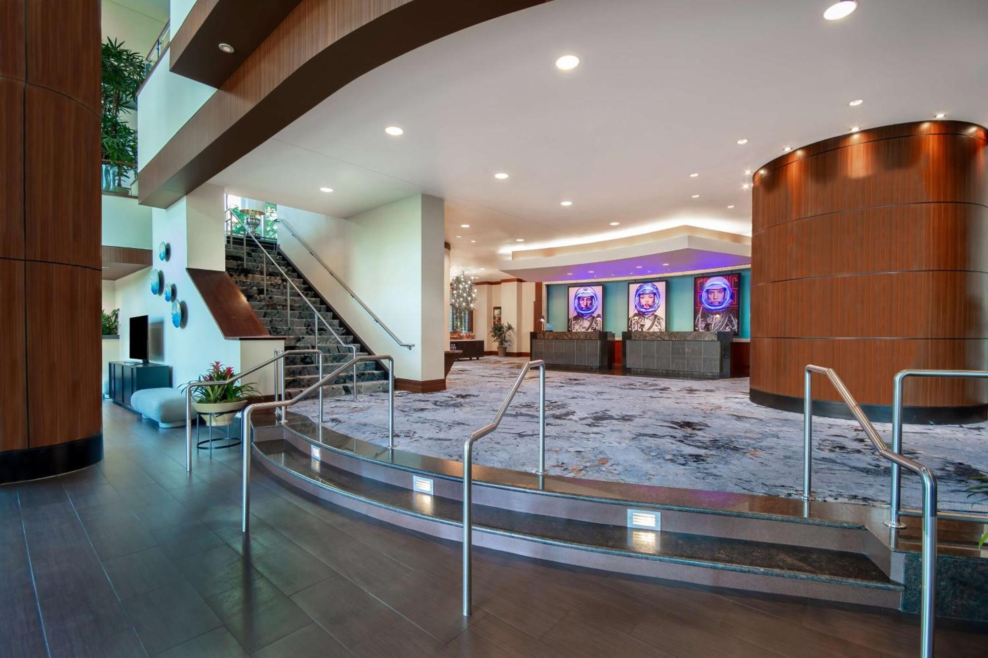 Embassy Suites Houston - Downtown Eksteriør billede