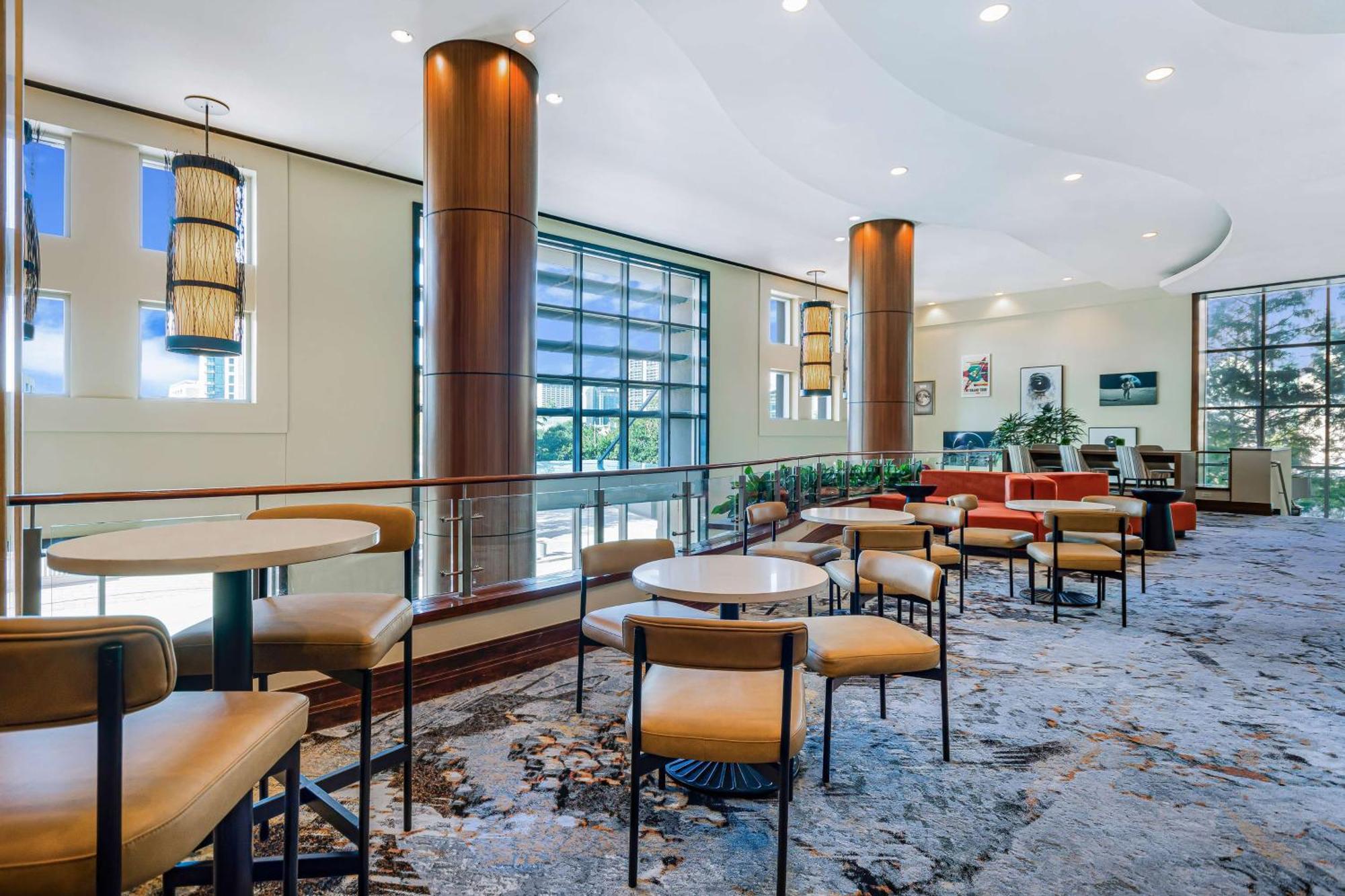 Embassy Suites Houston - Downtown Eksteriør billede